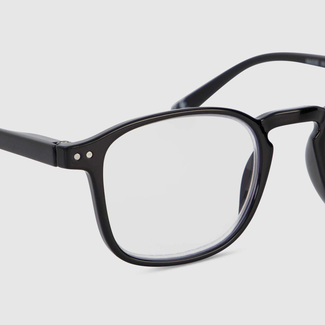 Lagoon Solid Black